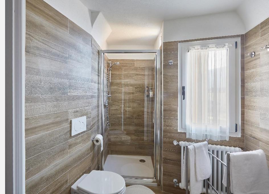 Beautiful Bohemian Apartment In Center Conditioned Air Комо Экстерьер фото