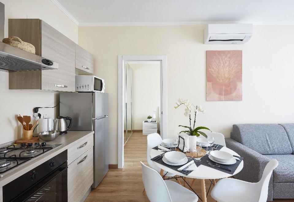 Beautiful Bohemian Apartment In Center Conditioned Air Комо Экстерьер фото